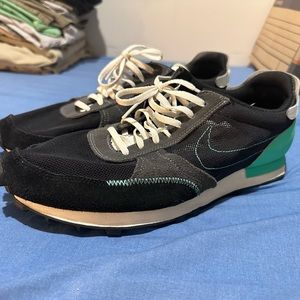NIke running shoes